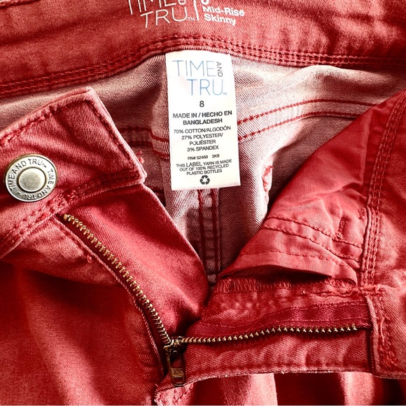 Time & Tru Mid-rise Skinny Jeans Size 8 - Picture 2 of 8